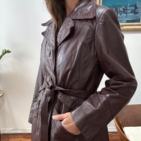 Vintage 70’s belted leather jacket by Avant Garde - Picture 1 of 4